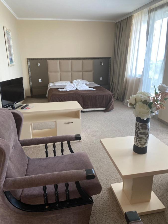 Kamenec Hotel Nessebar Extérieur photo