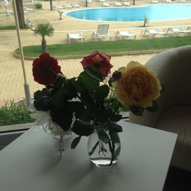 Kamenec Hotel Nessebar Extérieur photo